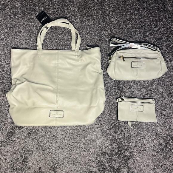 London Fog Handbags - London Fog Laura 3 In 1 Tote Set sage‎ Green $148 New